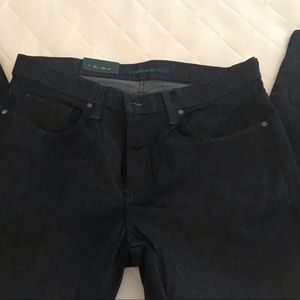 Perry Ellis man’s dark blue jean size 30by32
